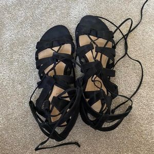 new with tags Schutz erlina faux suede lace up gladiator sandals